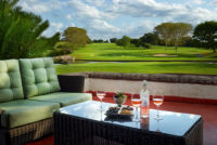 RESTAURANT & BAR